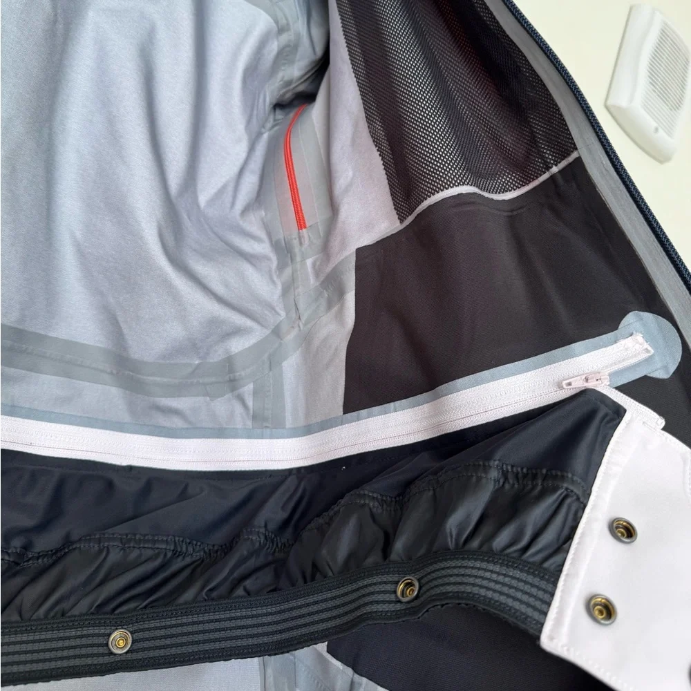 Flylow Outer Shell Ski Jacket XS - Picture 6 of 10